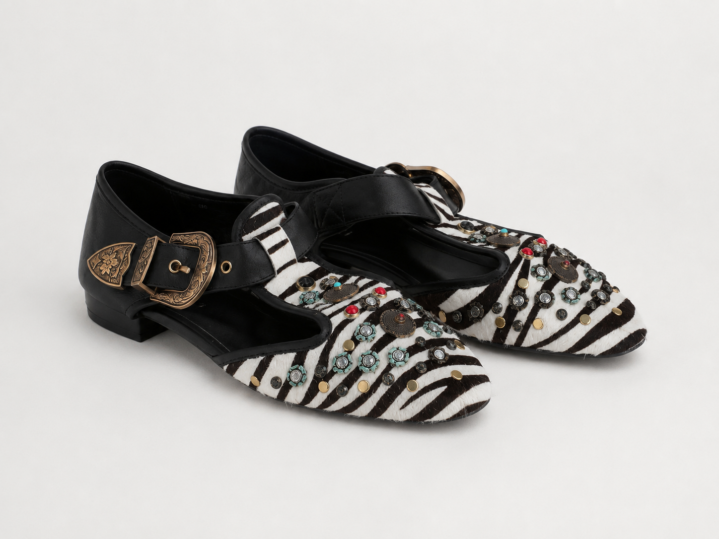 Zebra T-strap