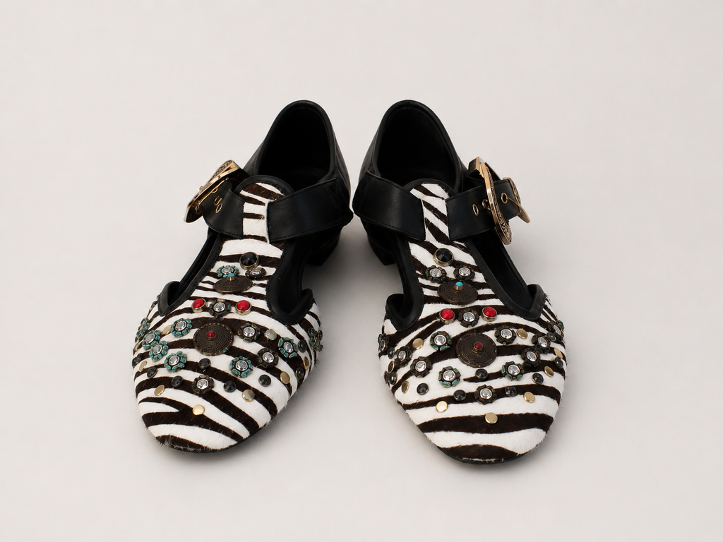 Zebra T-strap