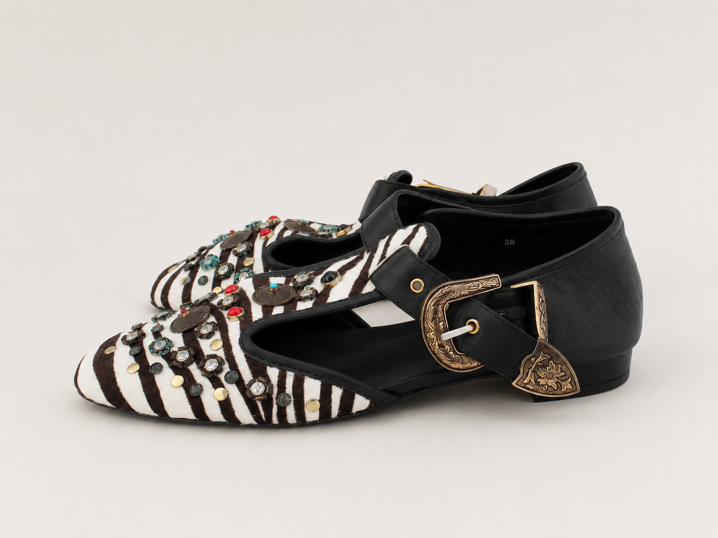 Zebra T-strap