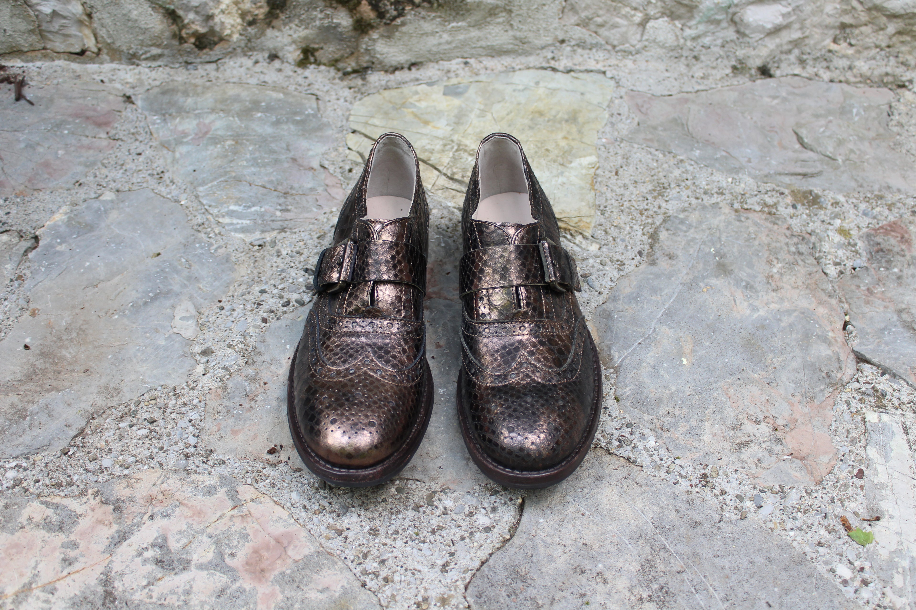 Mia Monk Clarks